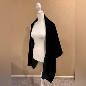 Hillard & Hanson Women’s Black Velvety Evening Wrap